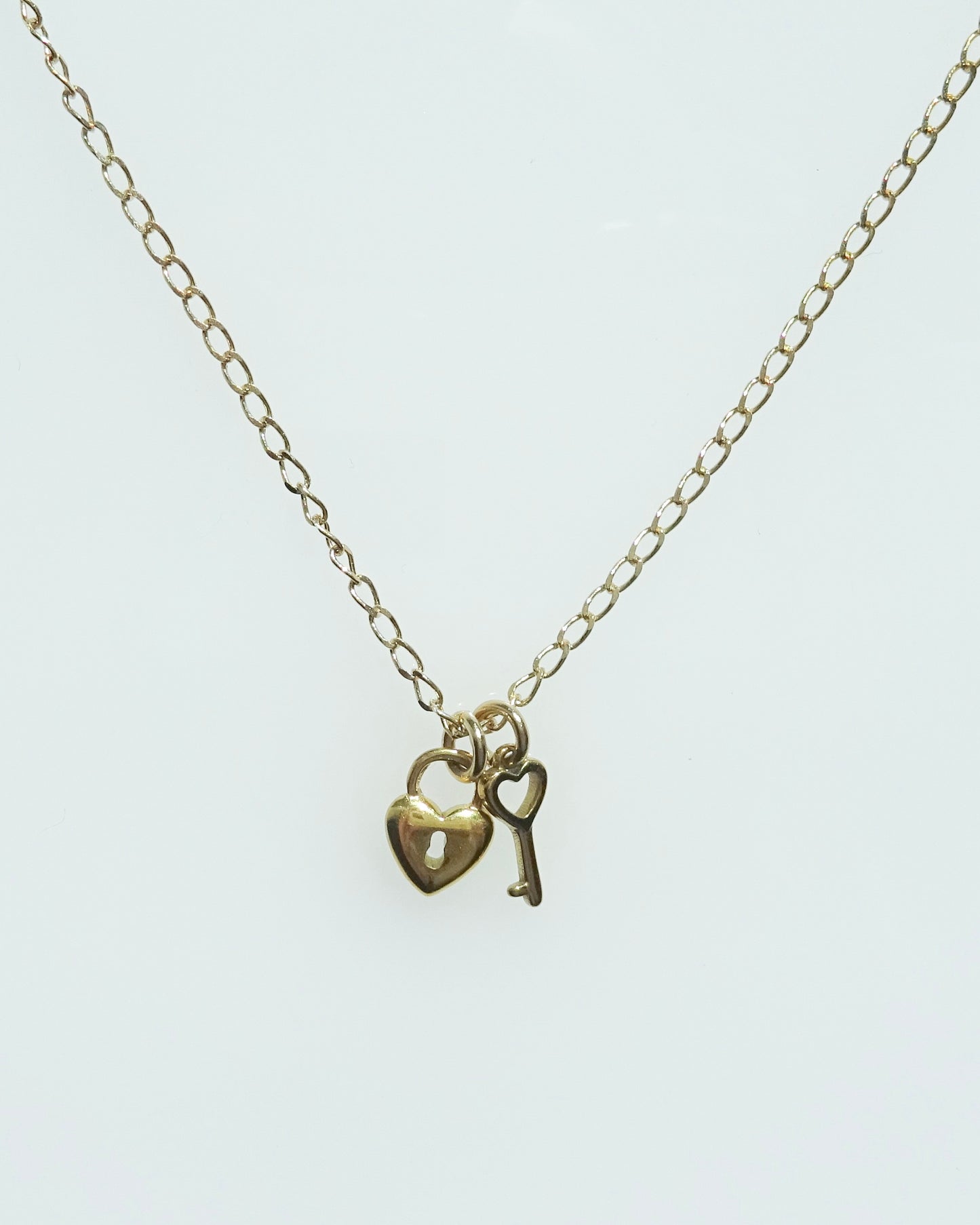 SECRET_KEY_NECKLACE