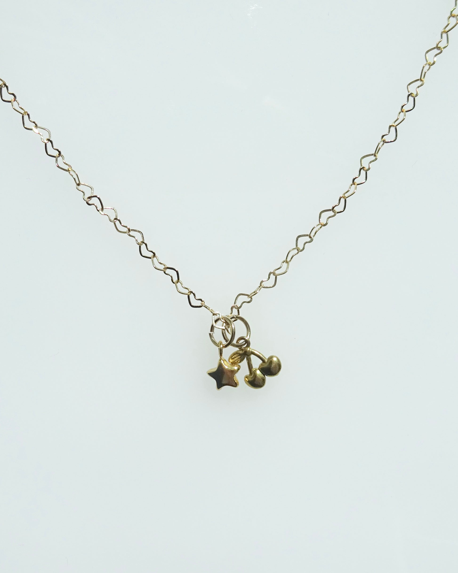 SWEET_CHERRY_NECKLACE